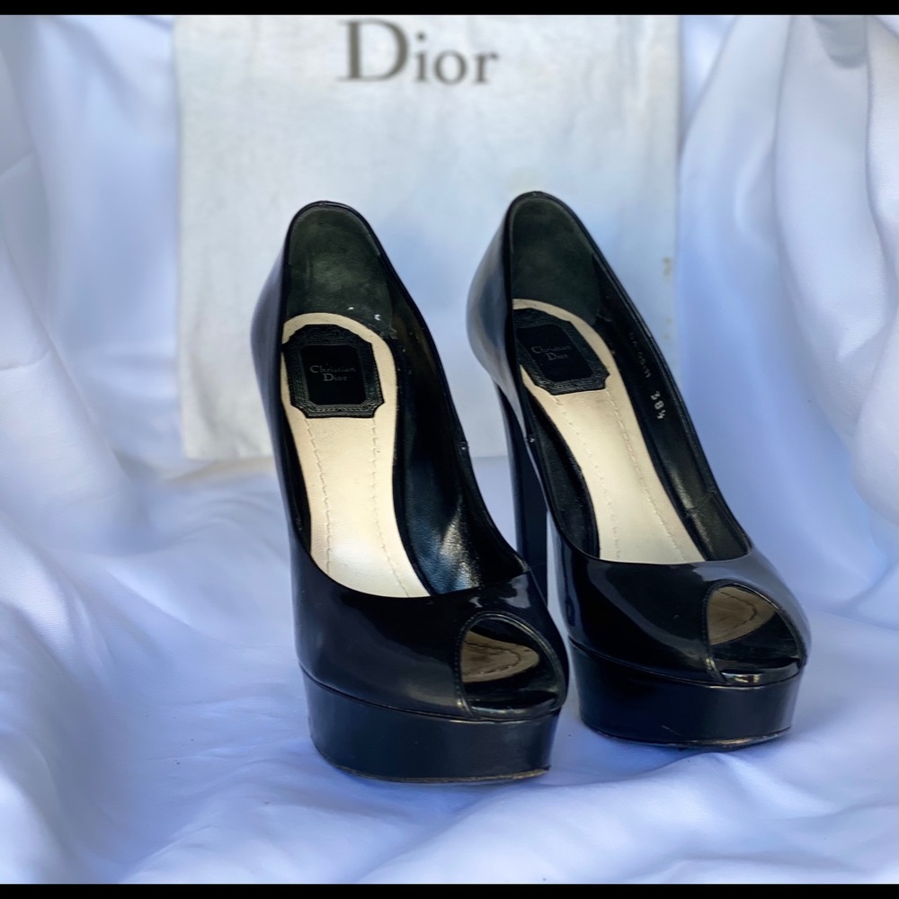 Peep toe platform heels